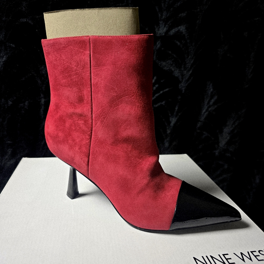 Nine West Birgy Red Suede Ankle Booties Size 9 NEW in Box